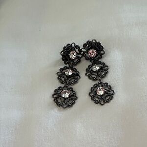 Sabika Brocade Elegant Black and Pink Filigree Earrings